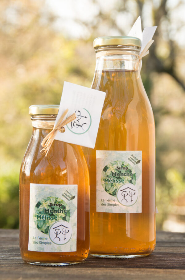 Sirop de menthe et de mélisse